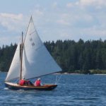 легкая парусная лодка