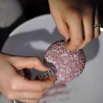 оклеивание шара бисером